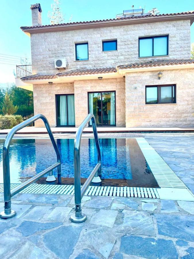 Irinas Country Home! Trimiklini Exterior photo